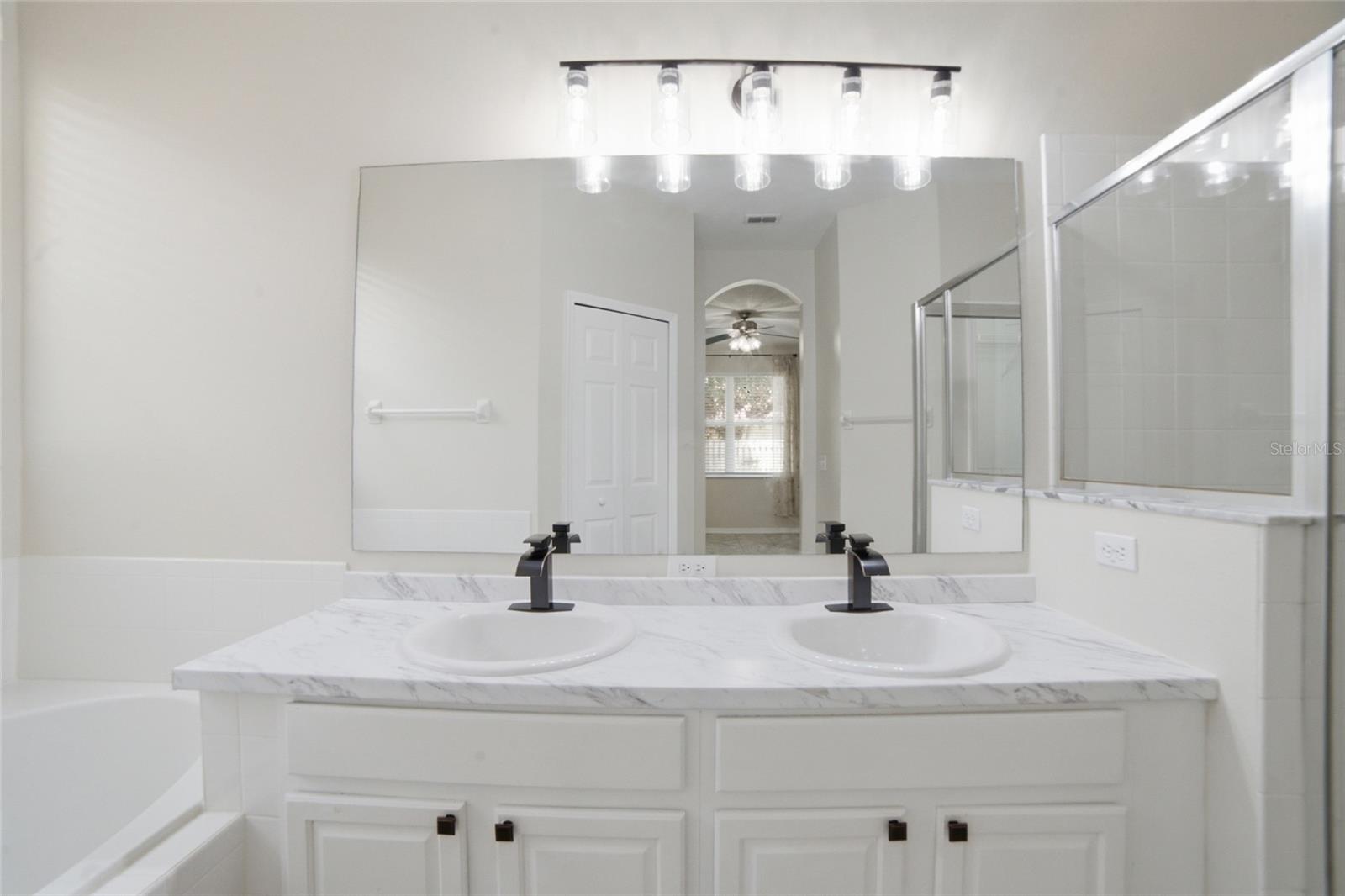 HUNTERS CREEK TR 527 45/73 - Residential