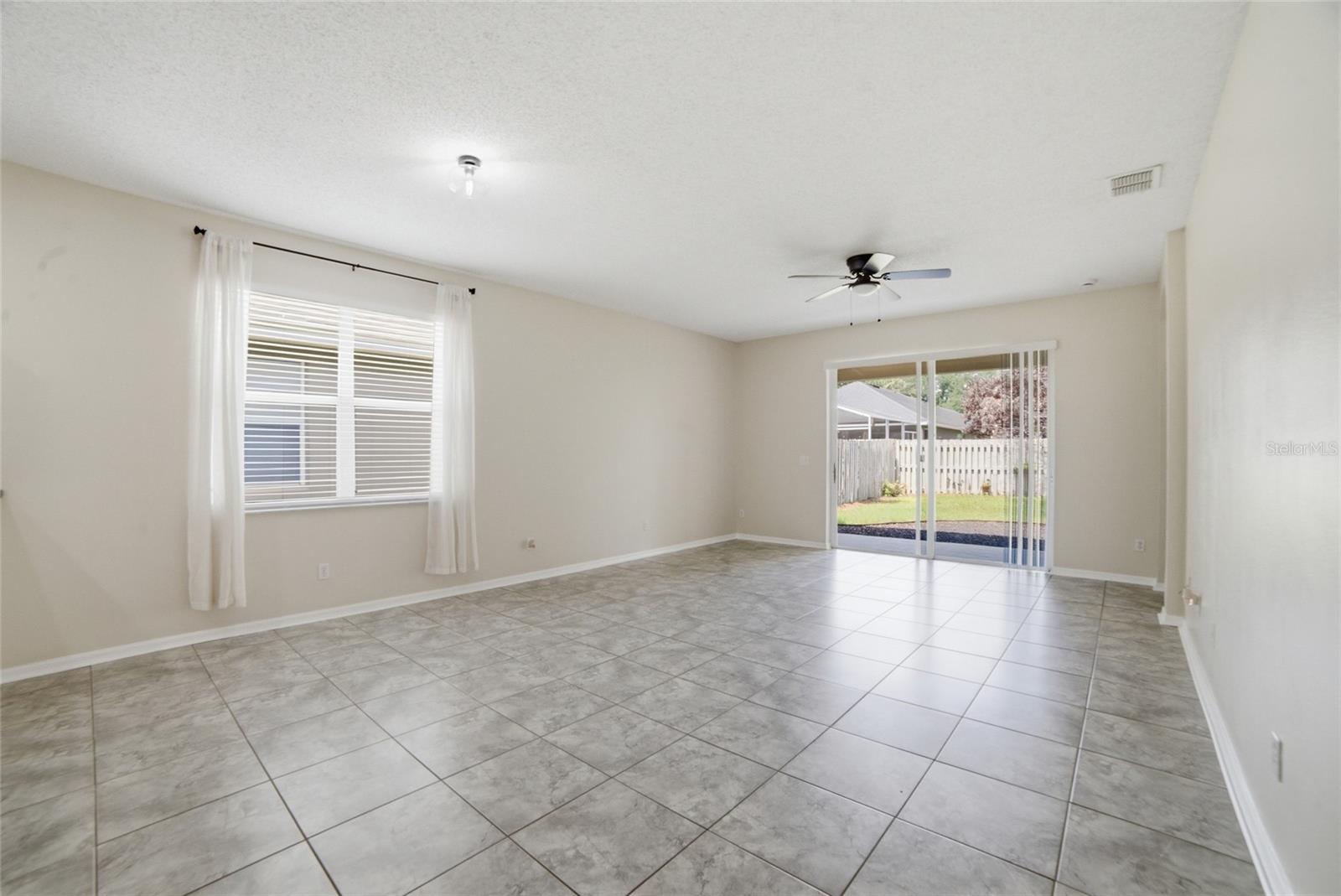 HUNTERS CREEK TR 527 45/73 - Residential
