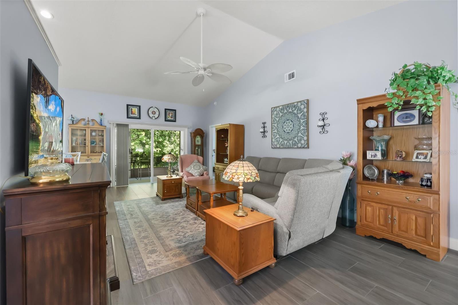 ANDOVER LAKES PH 02A - Residential