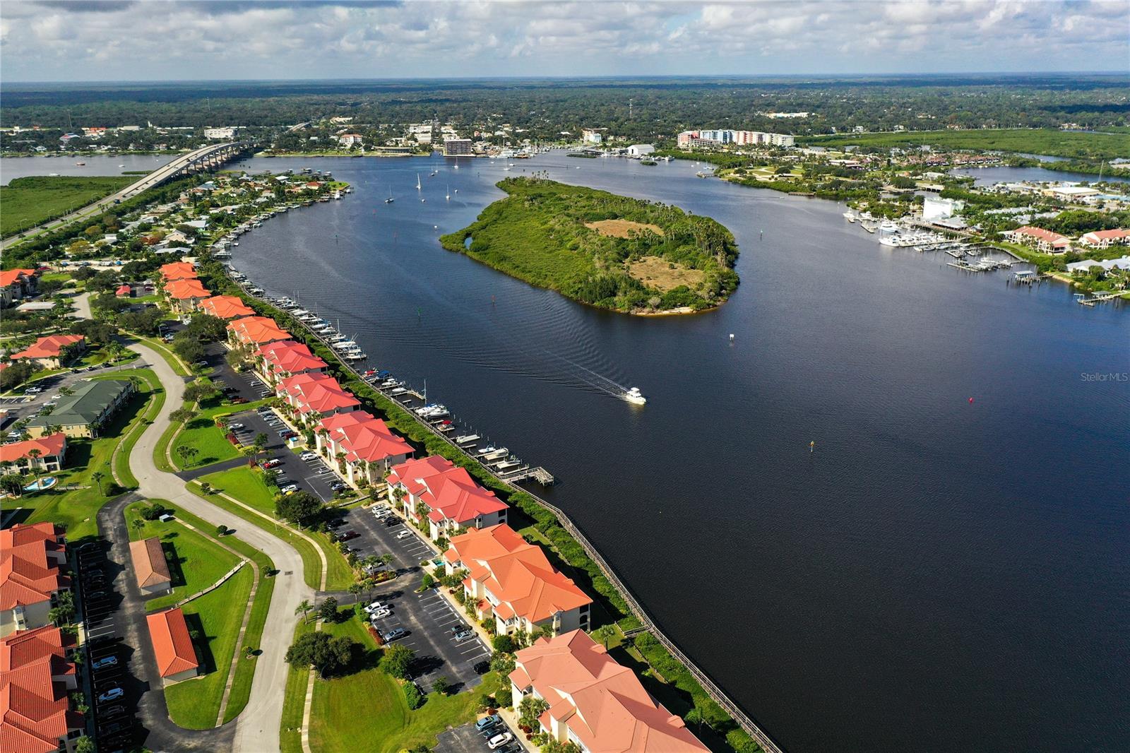 Bouchelle Island 09 - Residential