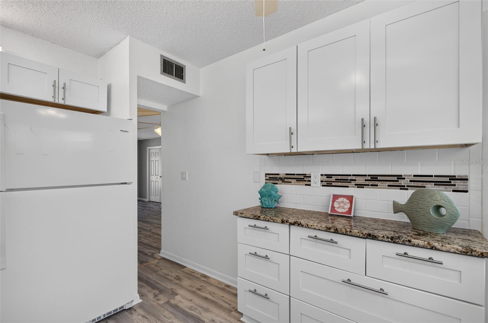 CHATEAU BELLEAIR CONDO - Residential