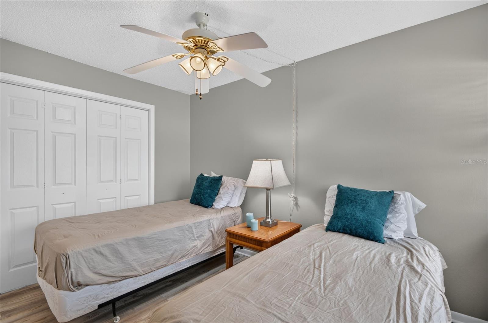 CHATEAU BELLEAIR CONDO - Residential
