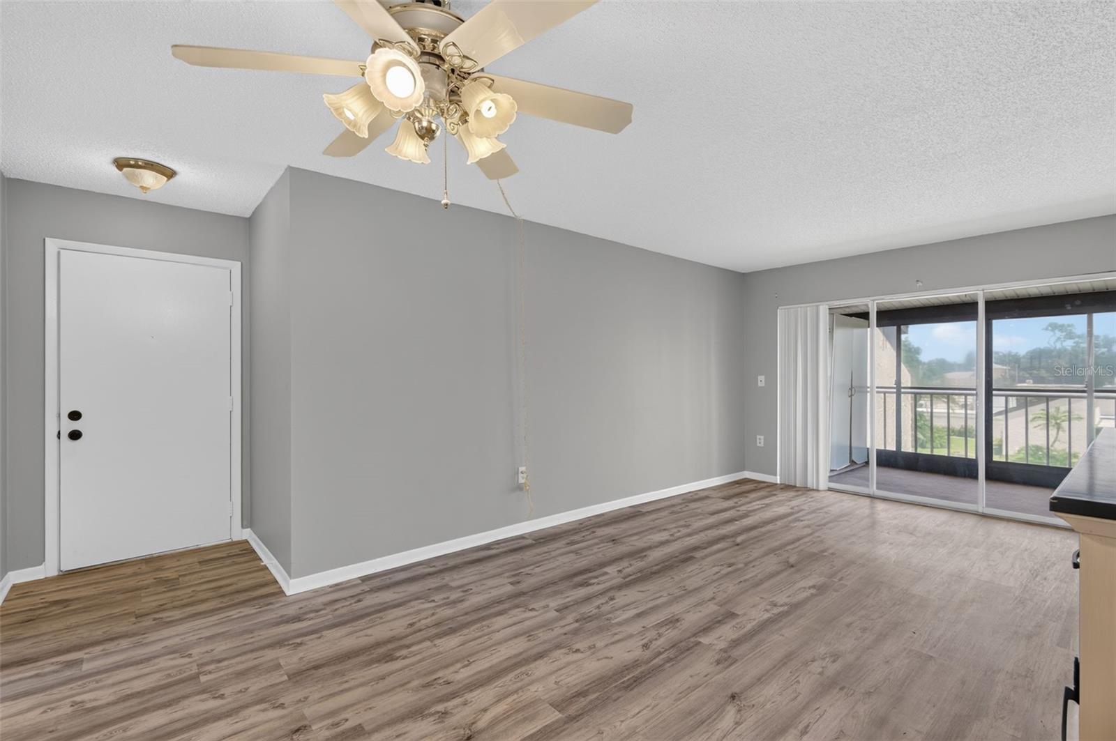 CHATEAU BELLEAIR CONDO - Residential