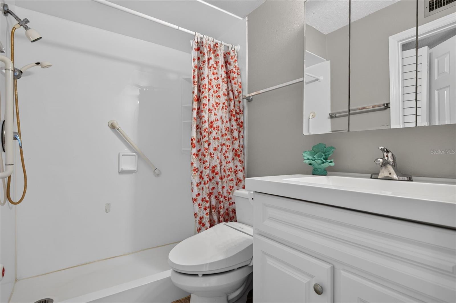 CHATEAU BELLEAIR CONDO - Residential