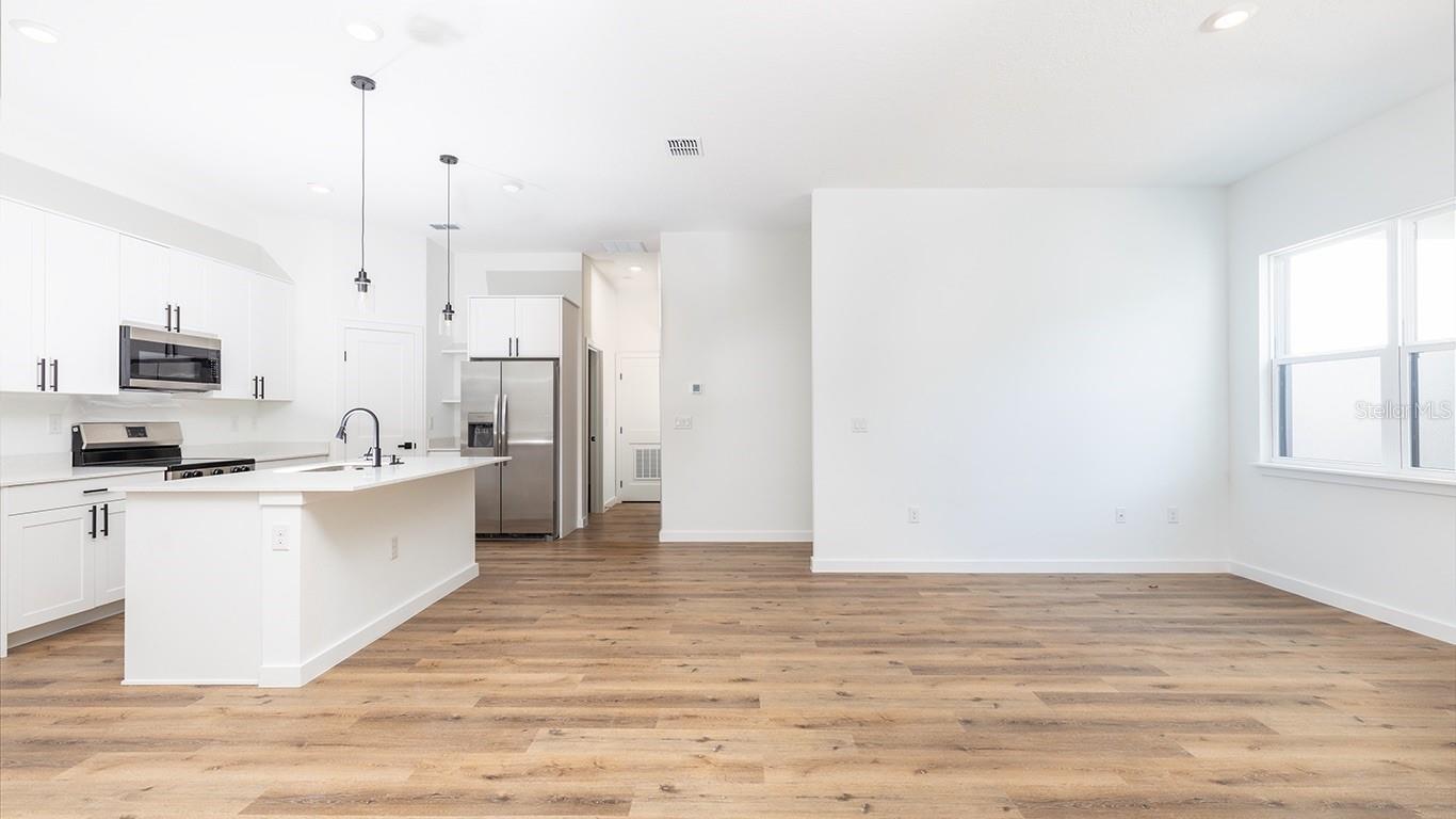 CITRUS SPGS UNIT 08 - Residential