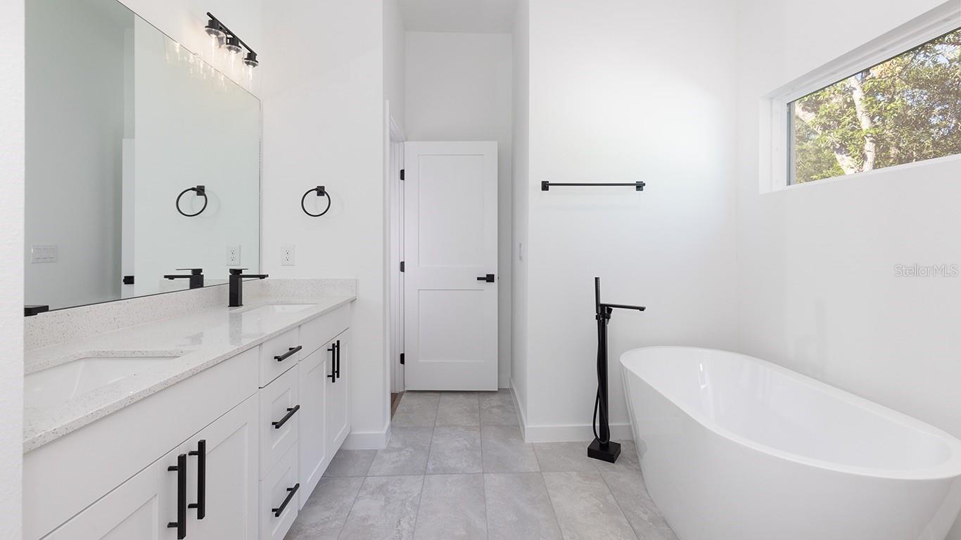 CITRUS SPGS UNIT 08 - Residential