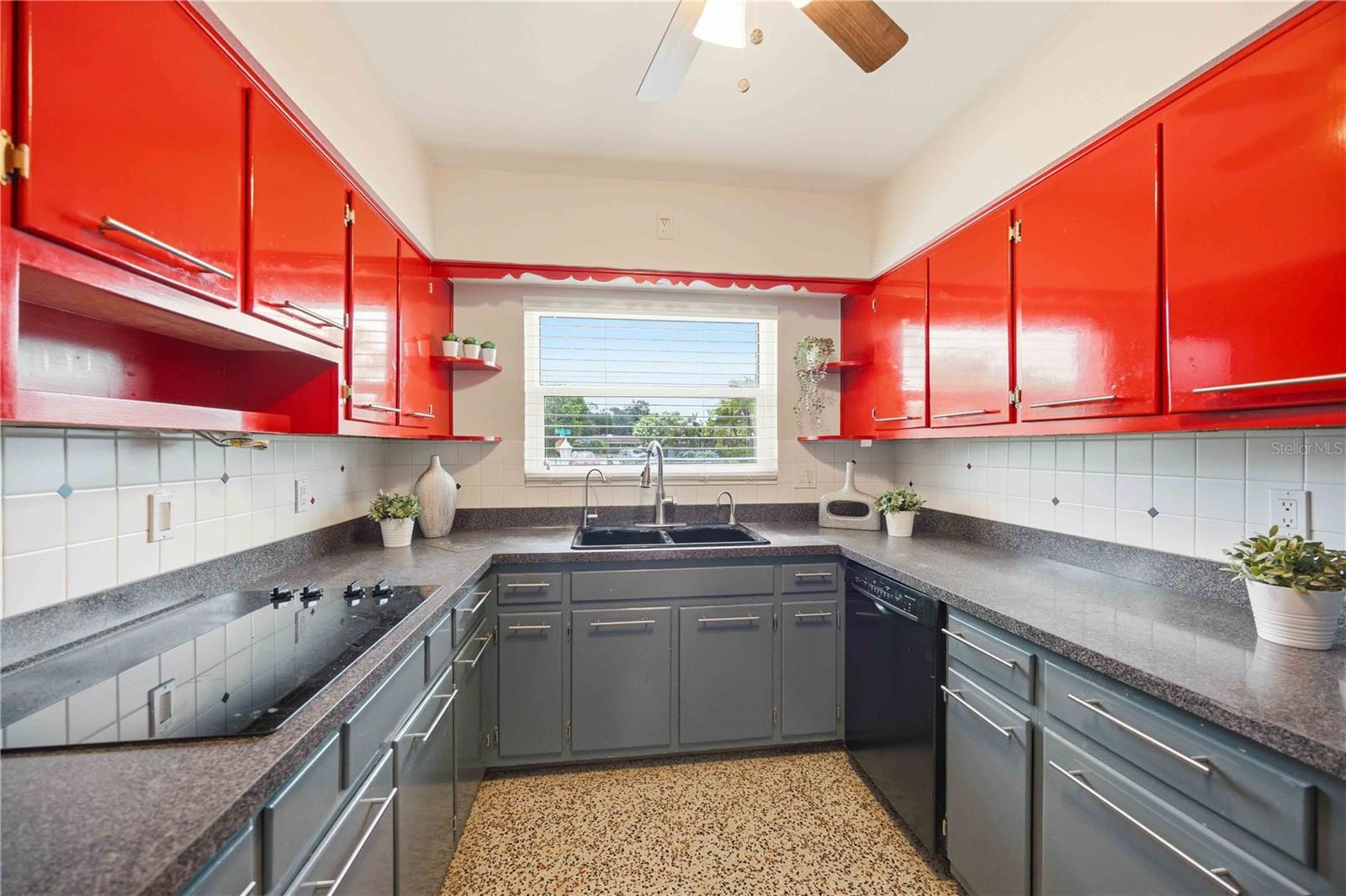 PHILLIPPI GARDENS 02 - Residential