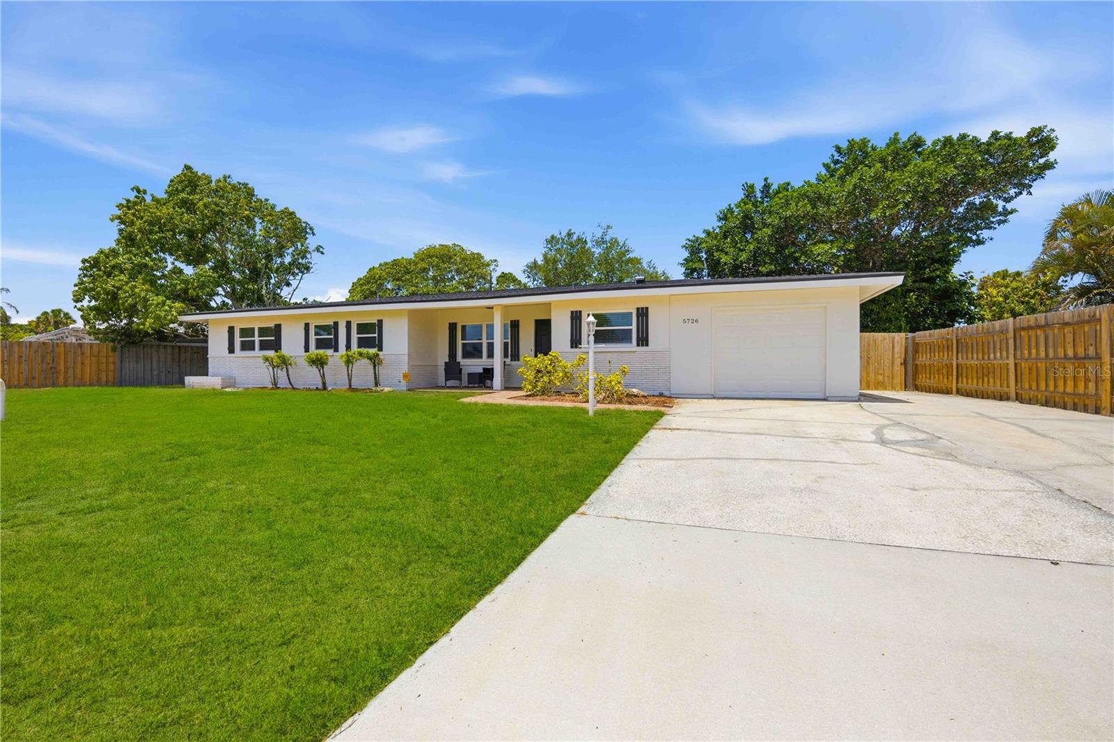 PHILLIPPI GARDENS 02 - Residential