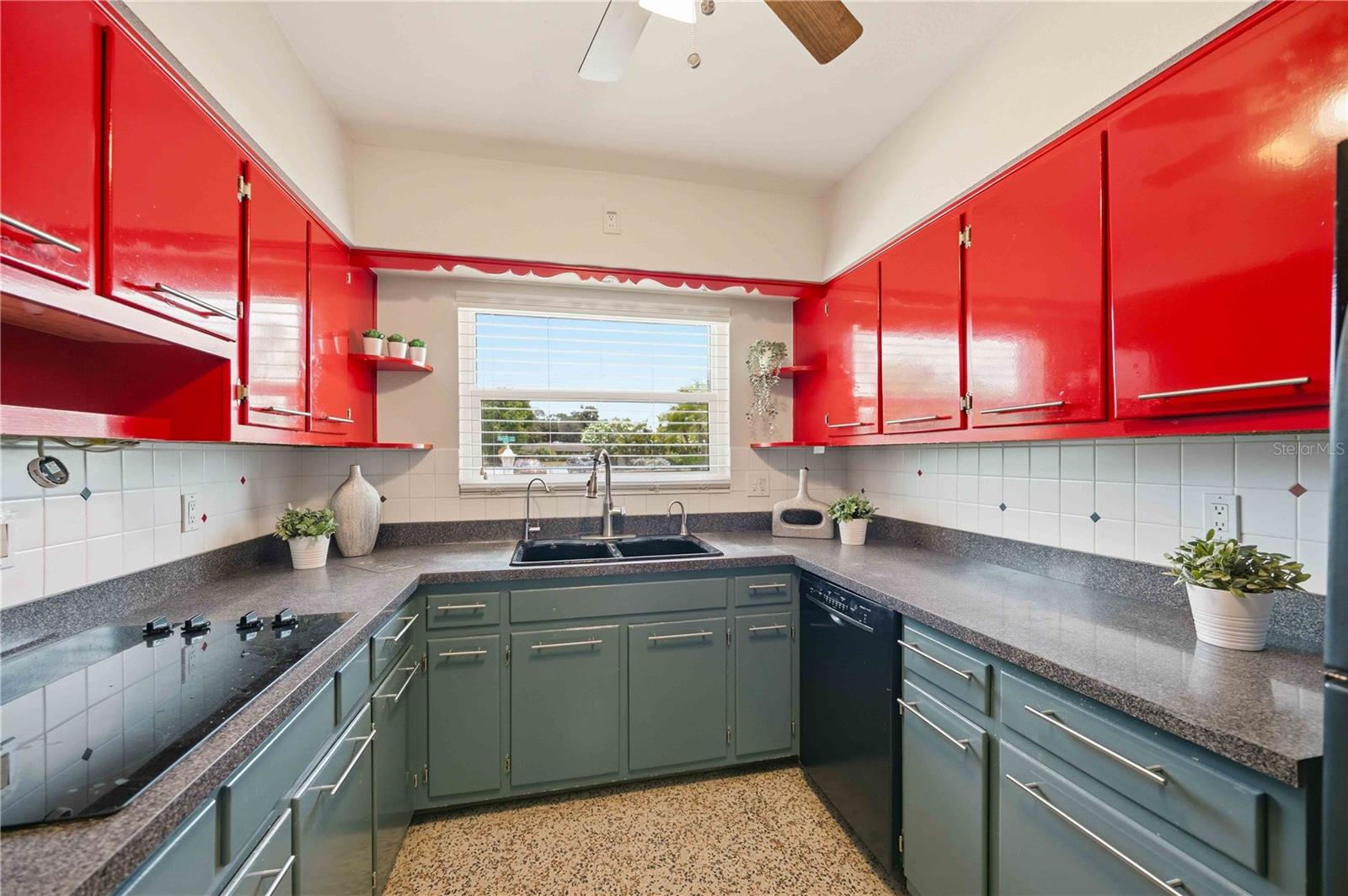 PHILLIPPI GARDENS 02 - Residential