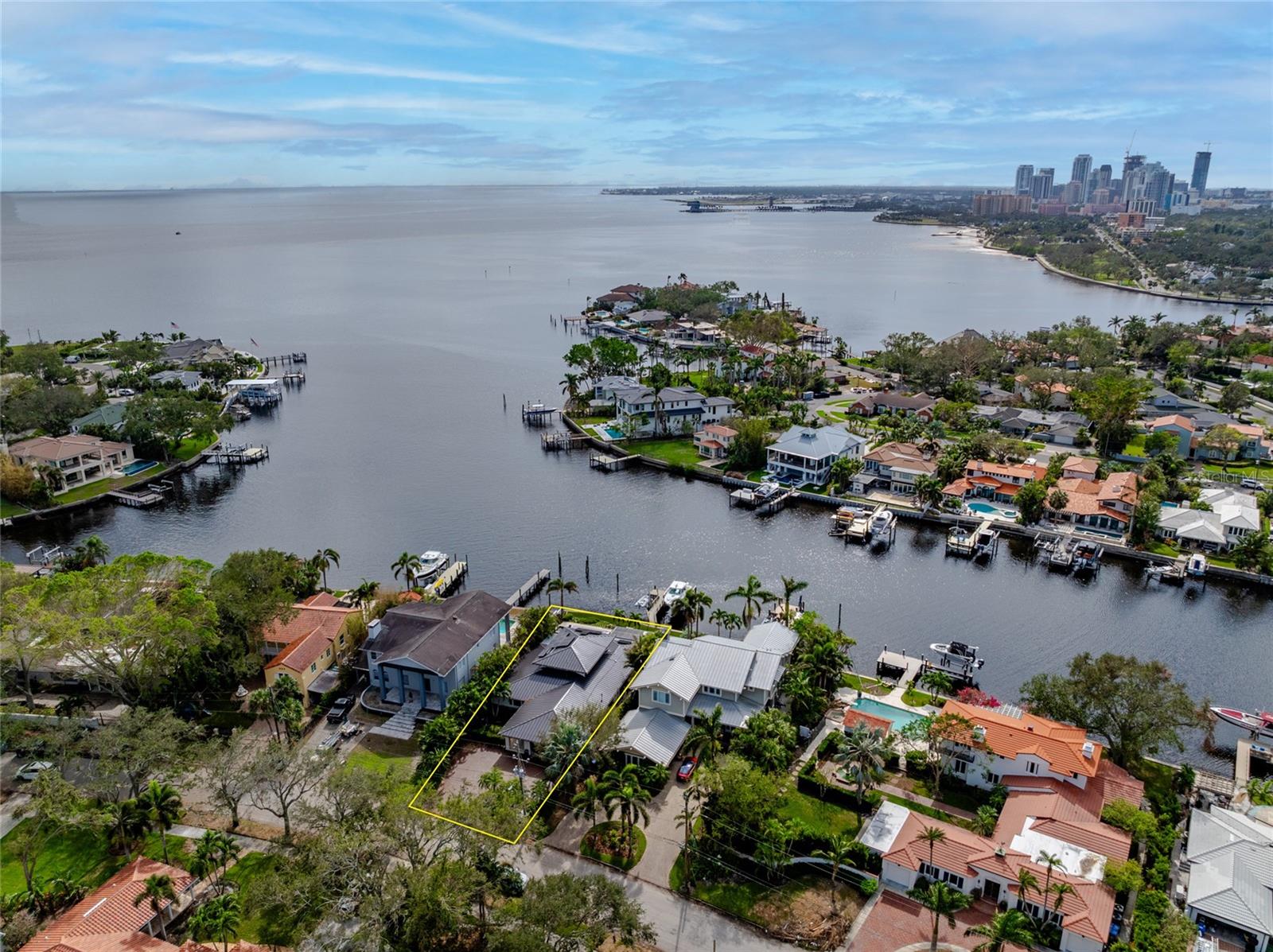 SNELL ISLE BRIGHTWATERS SEC 2 - Residential
