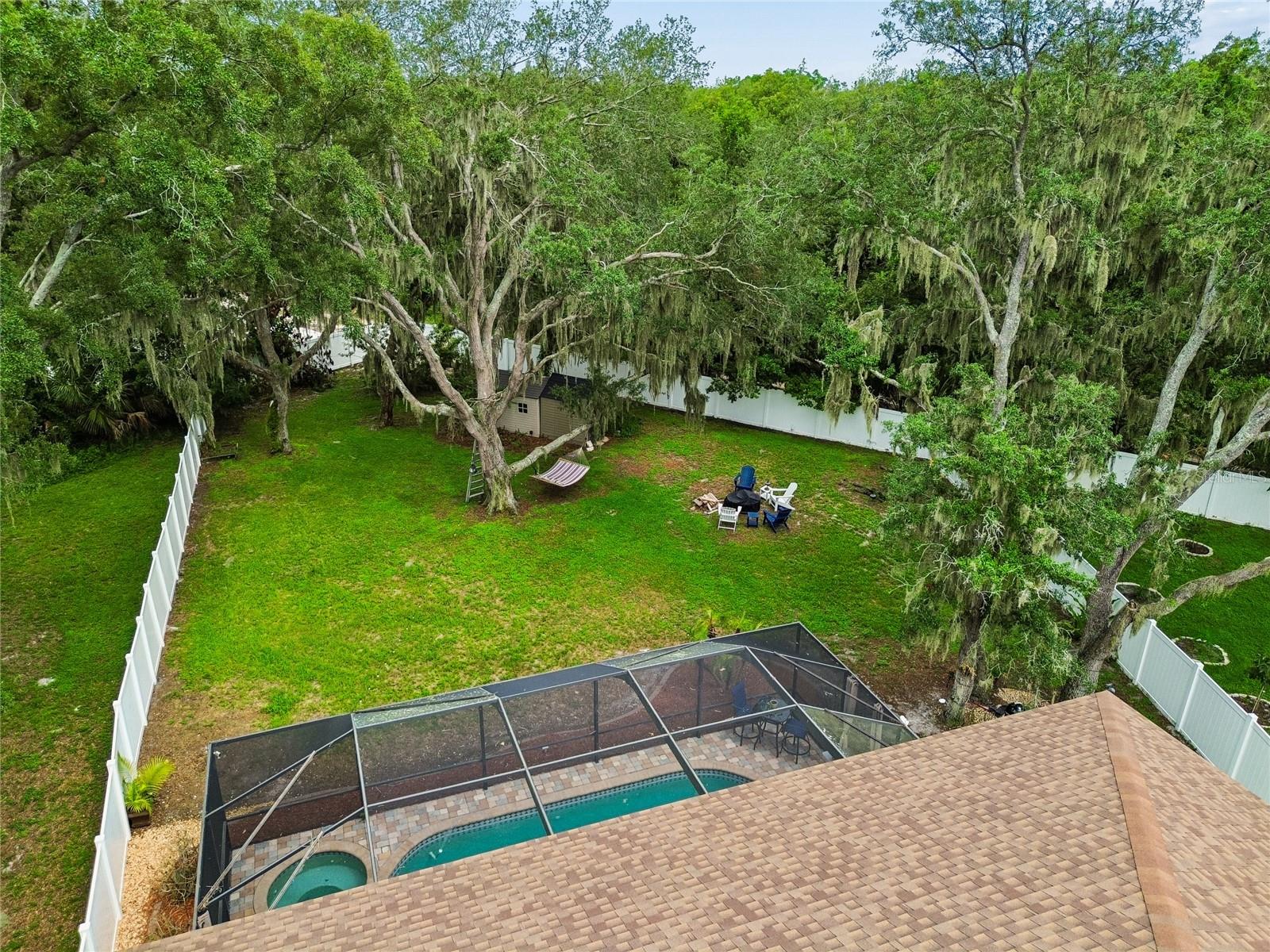 CREEK VIEW - Residential