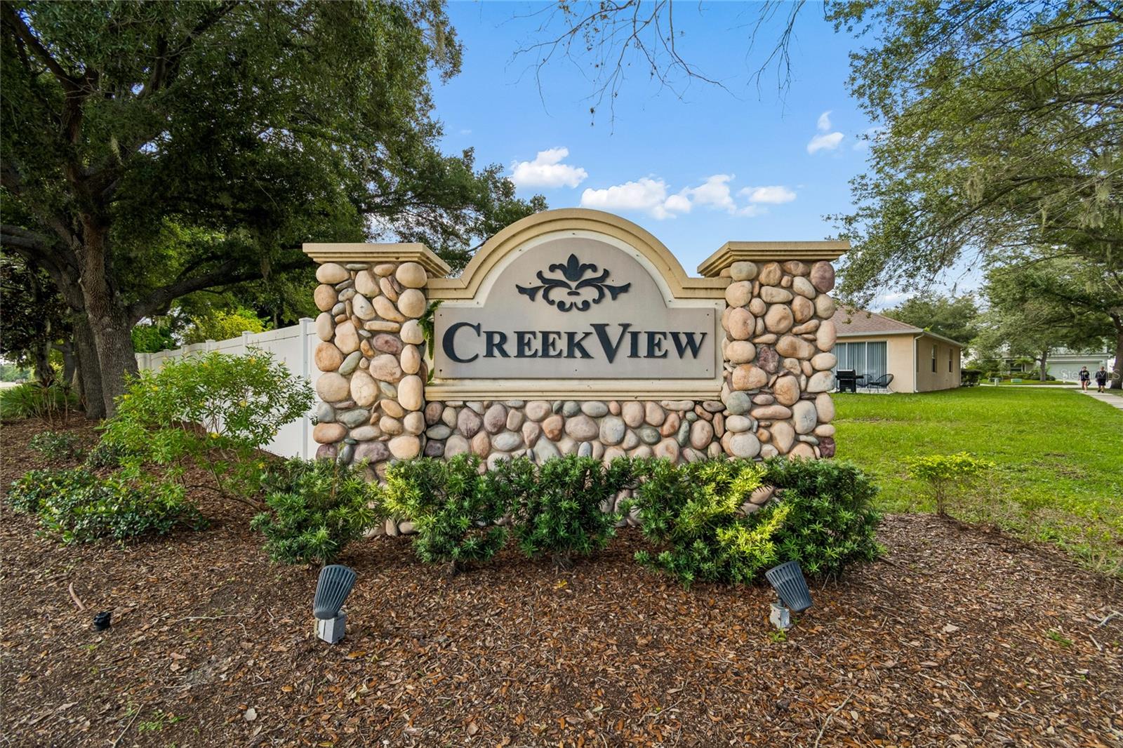 CREEK VIEW - Residential