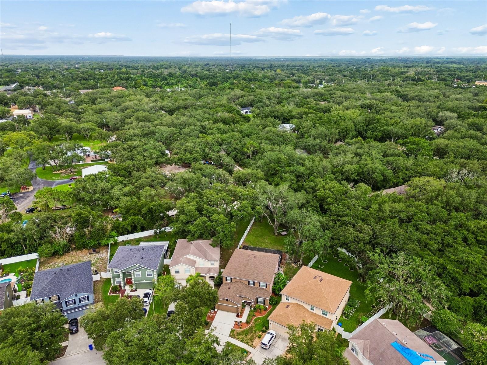 CREEK VIEW - Residential