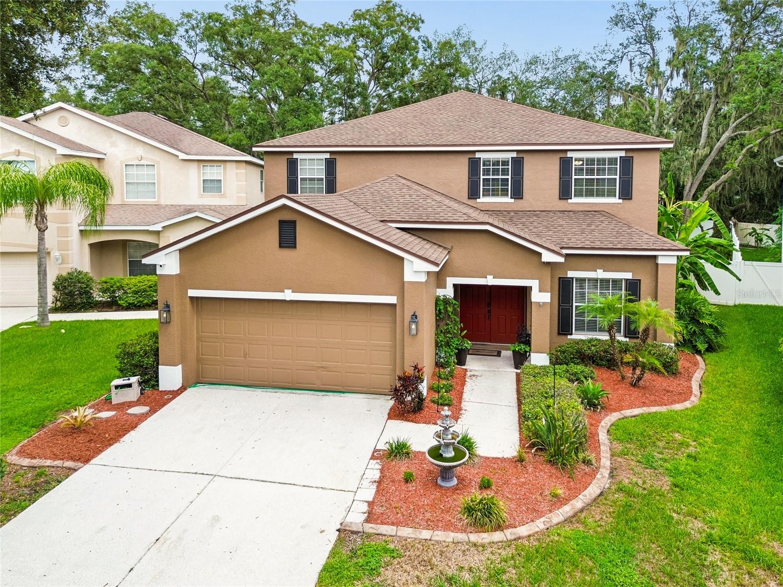 CREEK VIEW - Residential