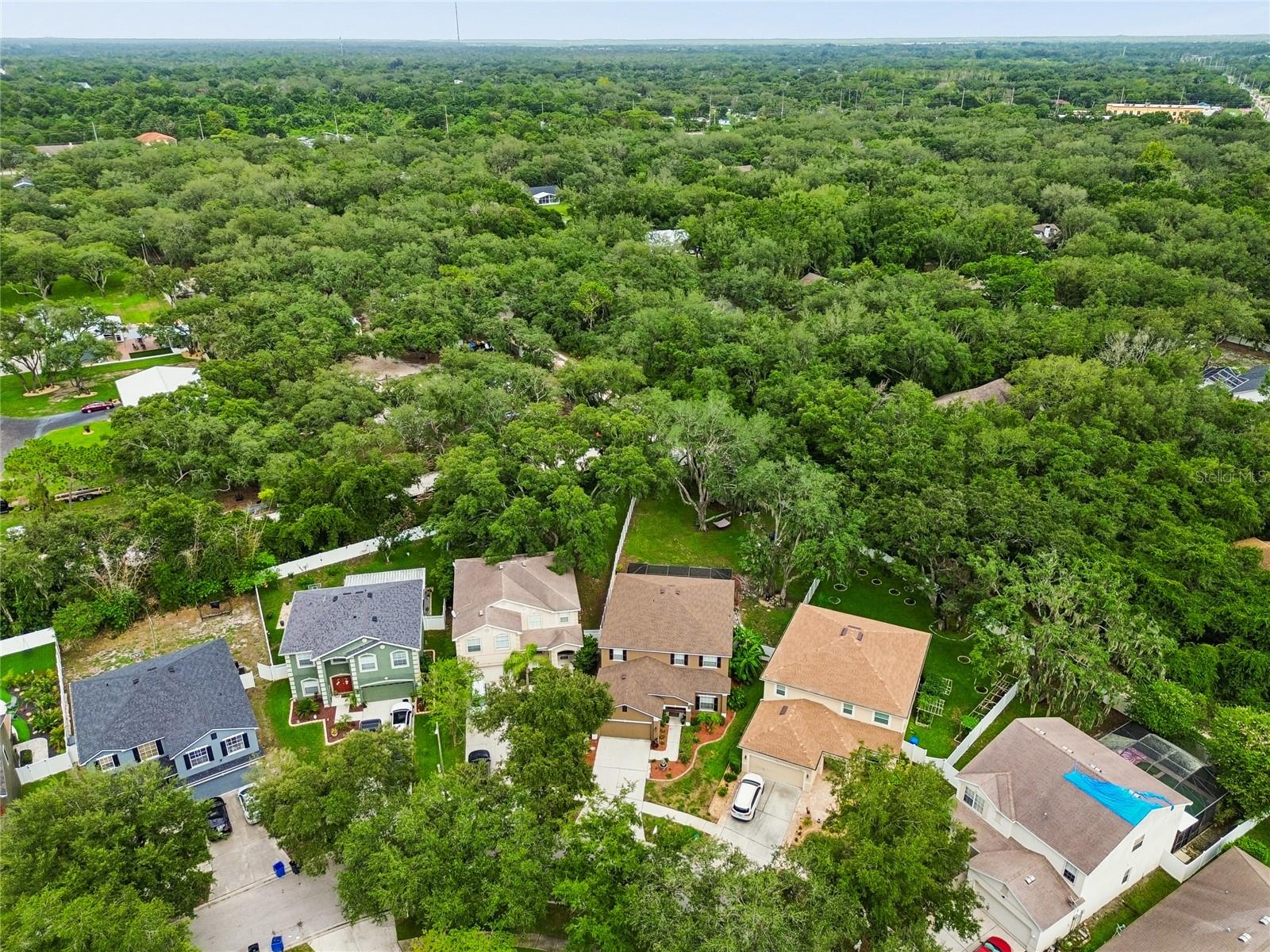 CREEK VIEW - Residential