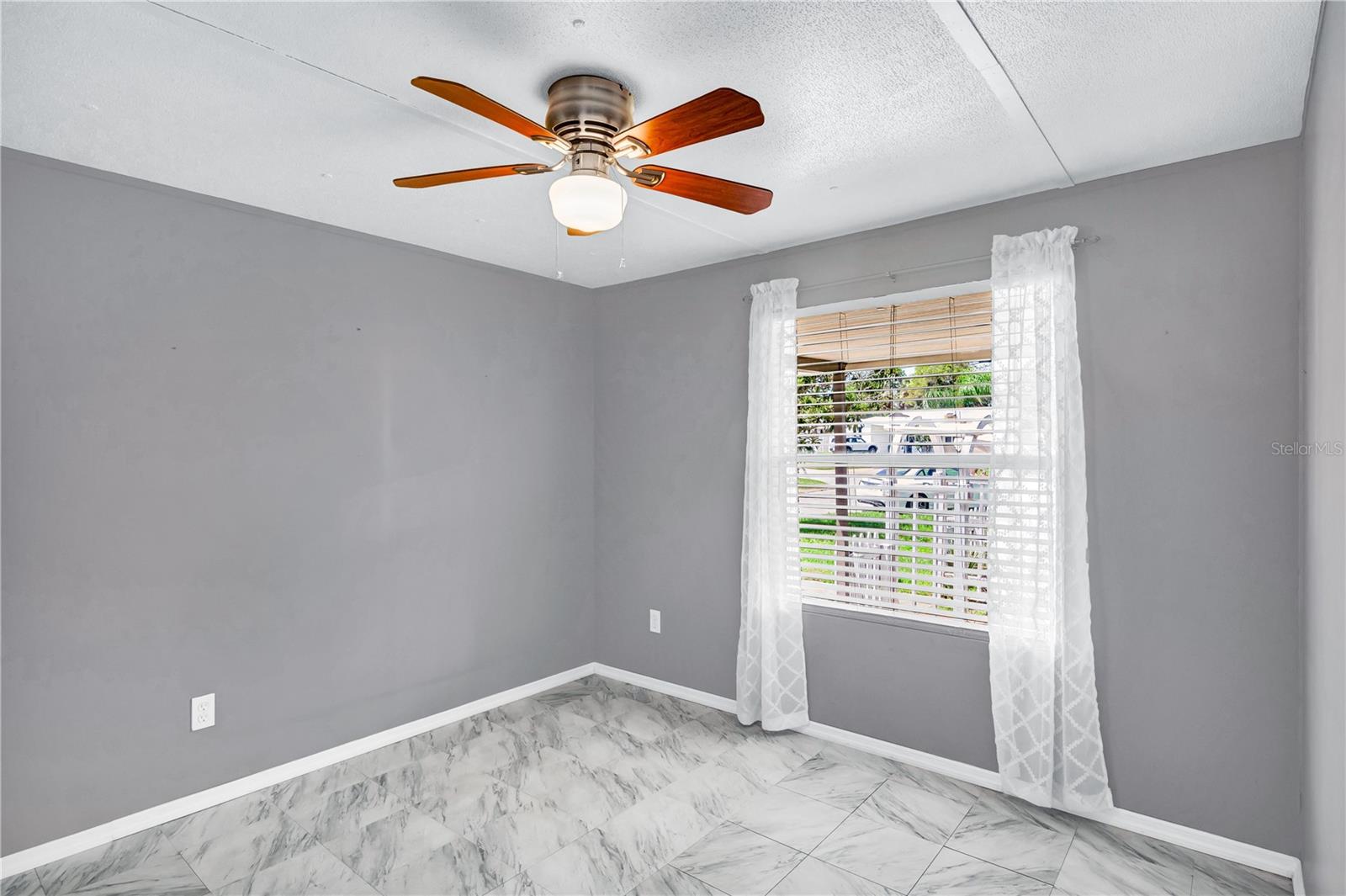 ALLANDALE - Residential
