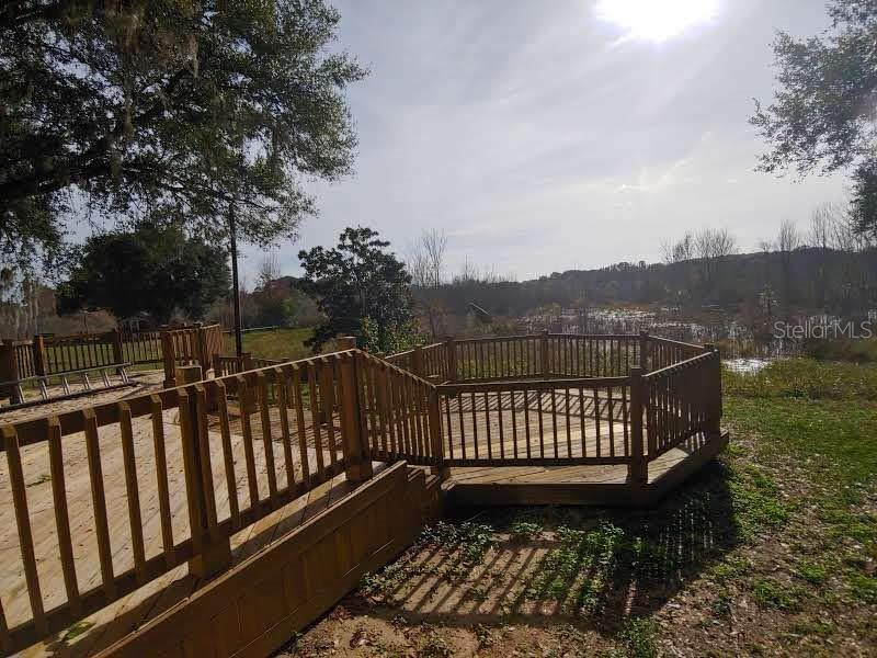 MAGNOLIA SHORES - Residential Lease