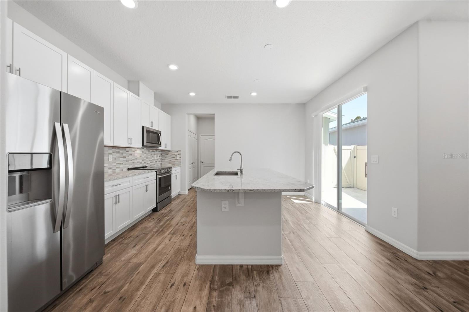 VINEYARDS/HORIZONS WEST PH 4 - Residential