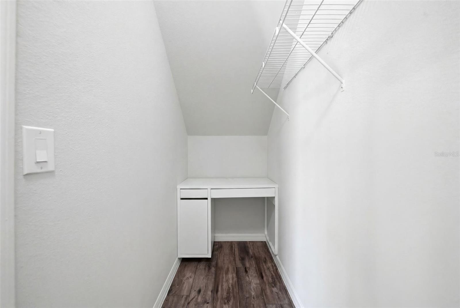 VINEYARDS/HORIZONS WEST PH 4 - Residential