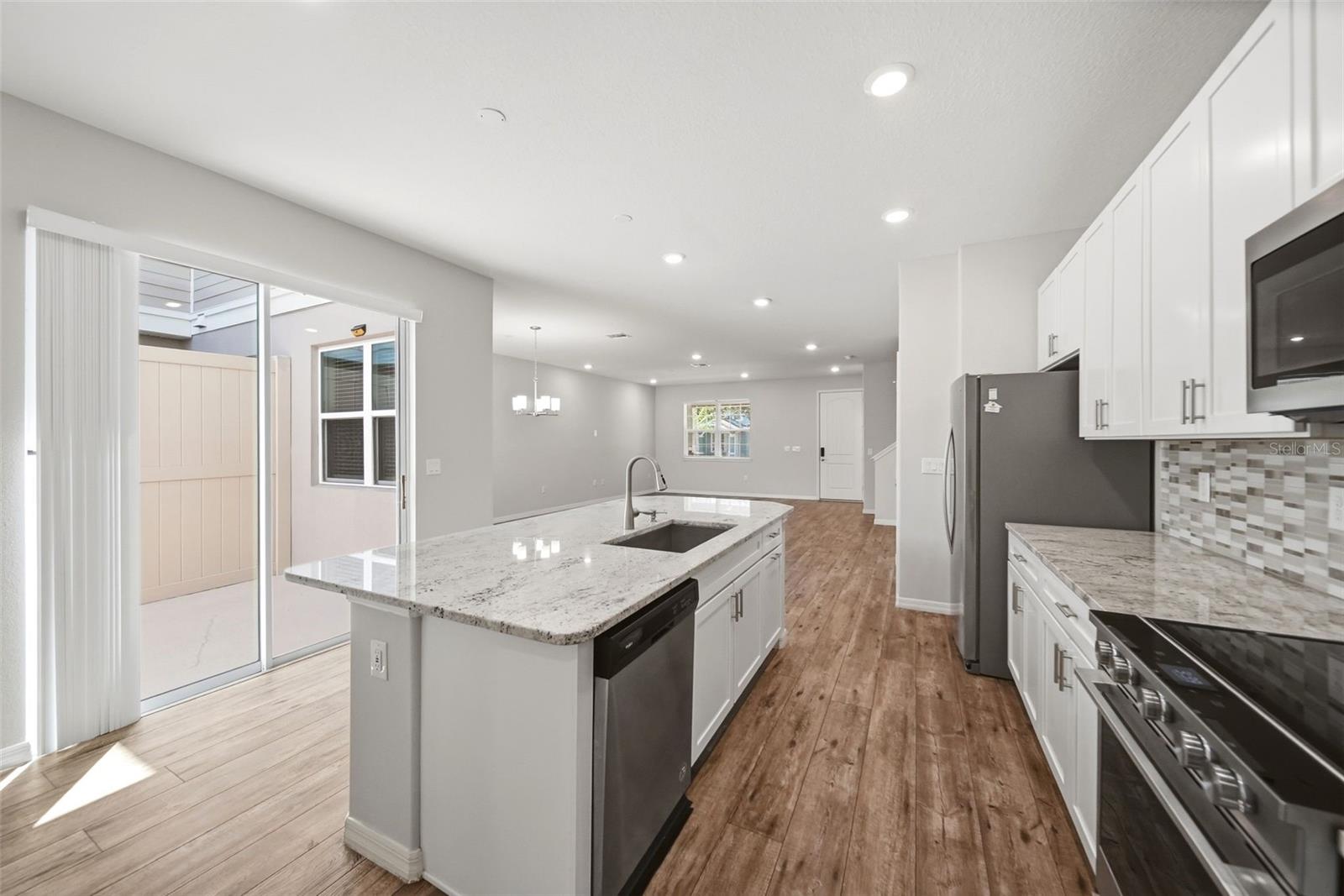 VINEYARDS/HORIZONS WEST PH 4 - Residential
