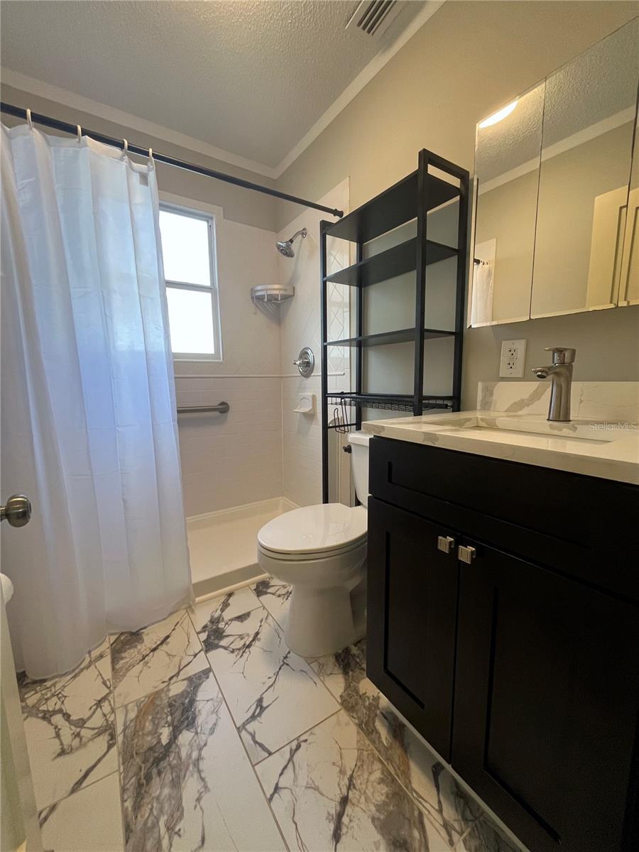 NORRIS SUB - Residential Lease