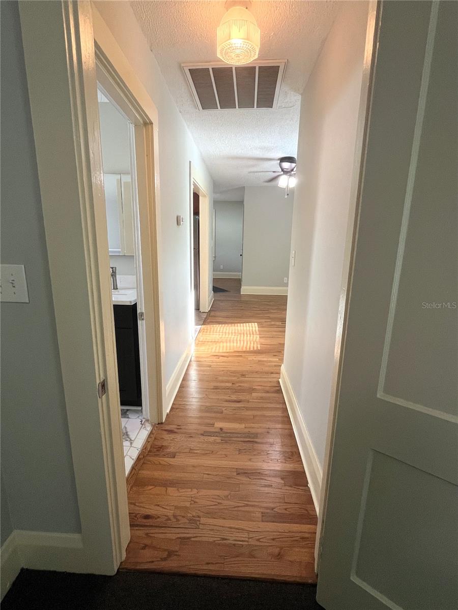 NORRIS SUB - Residential Lease