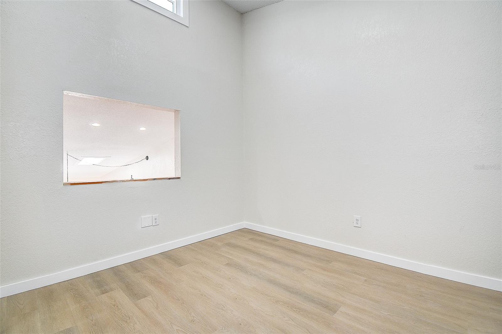 LAKE FOREST CONDO - Residential
