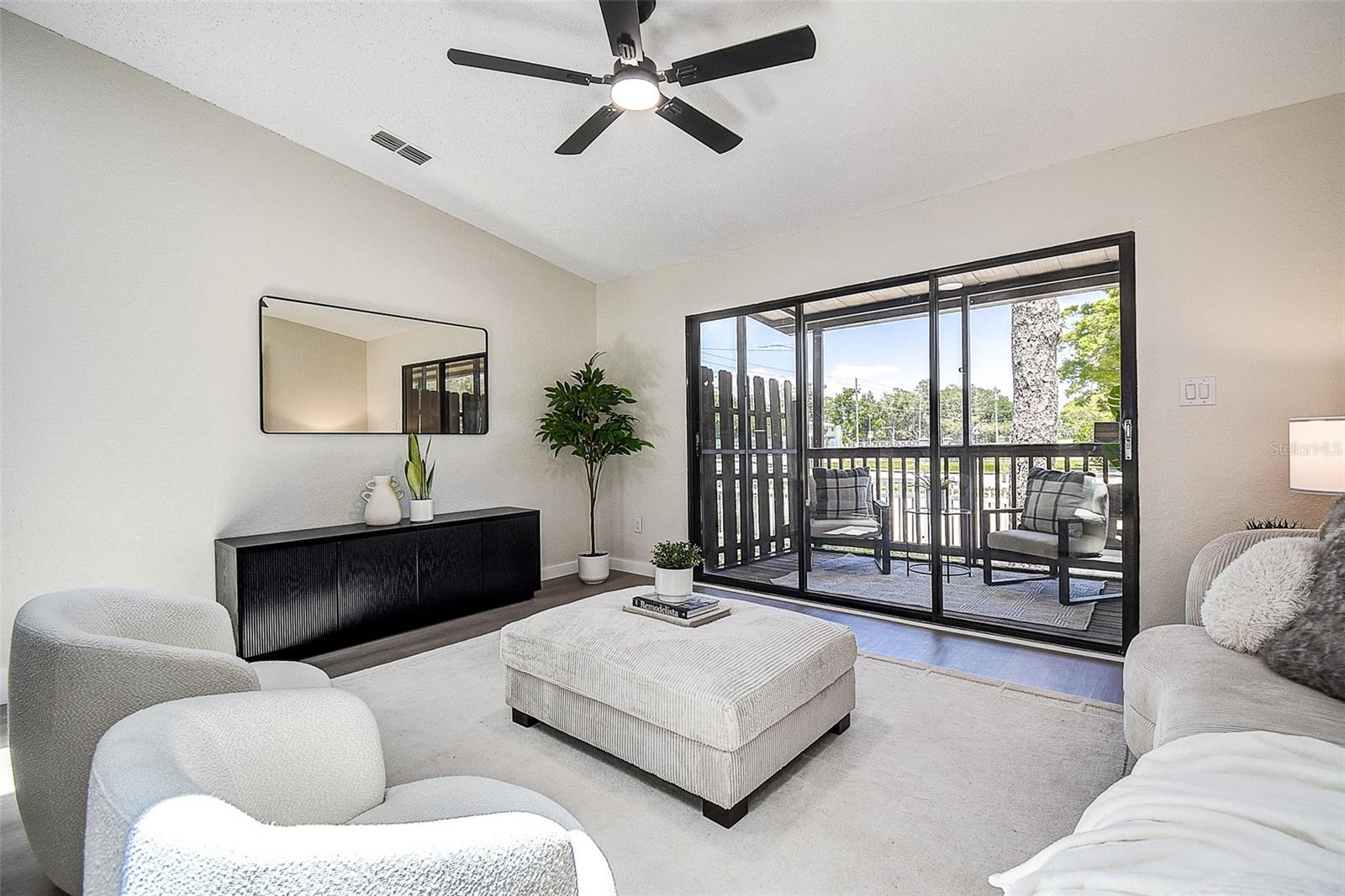 LAKE FOREST CONDO - Residential