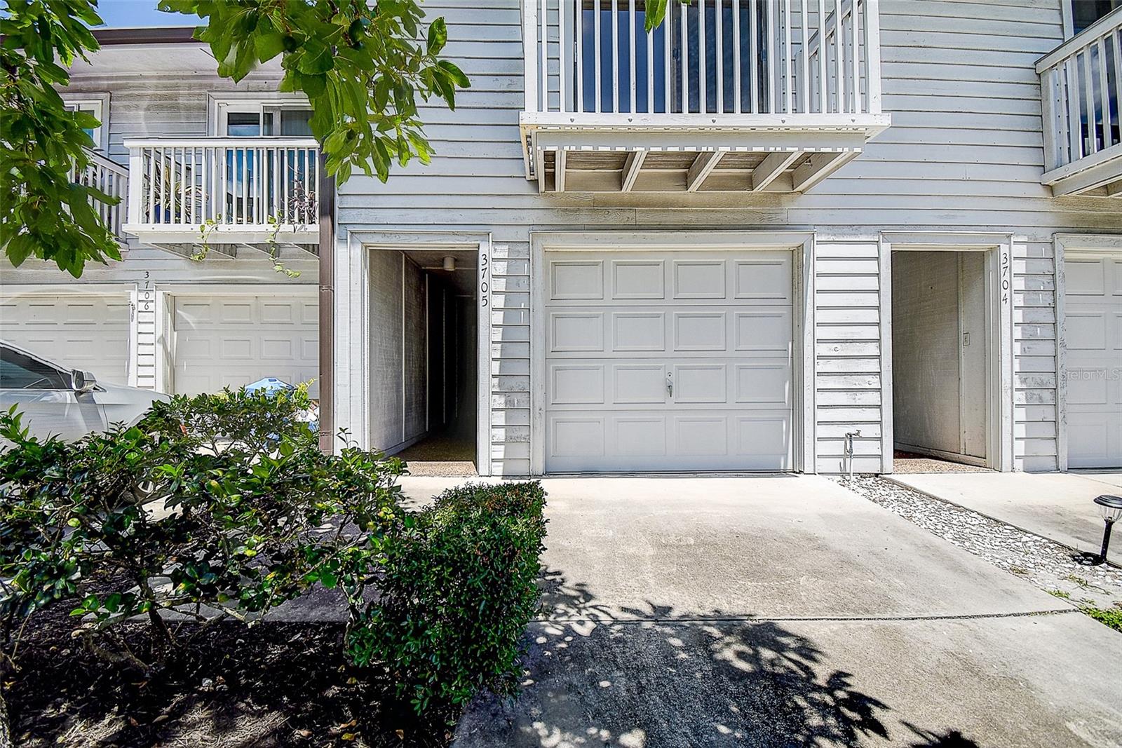 LAKE FOREST CONDO - Residential
