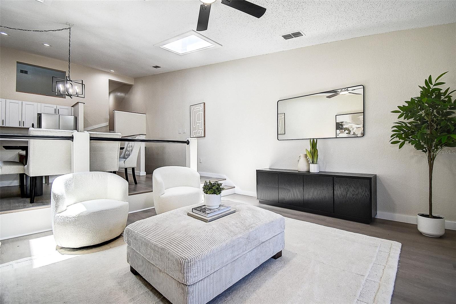 LAKE FOREST CONDO - Residential