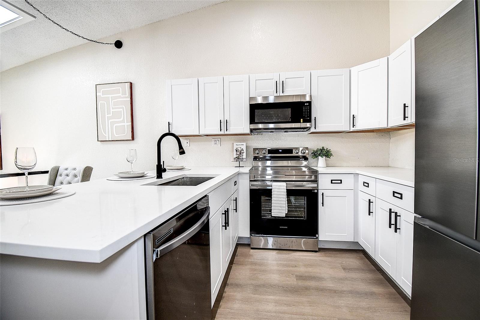 LAKE FOREST CONDO - Residential