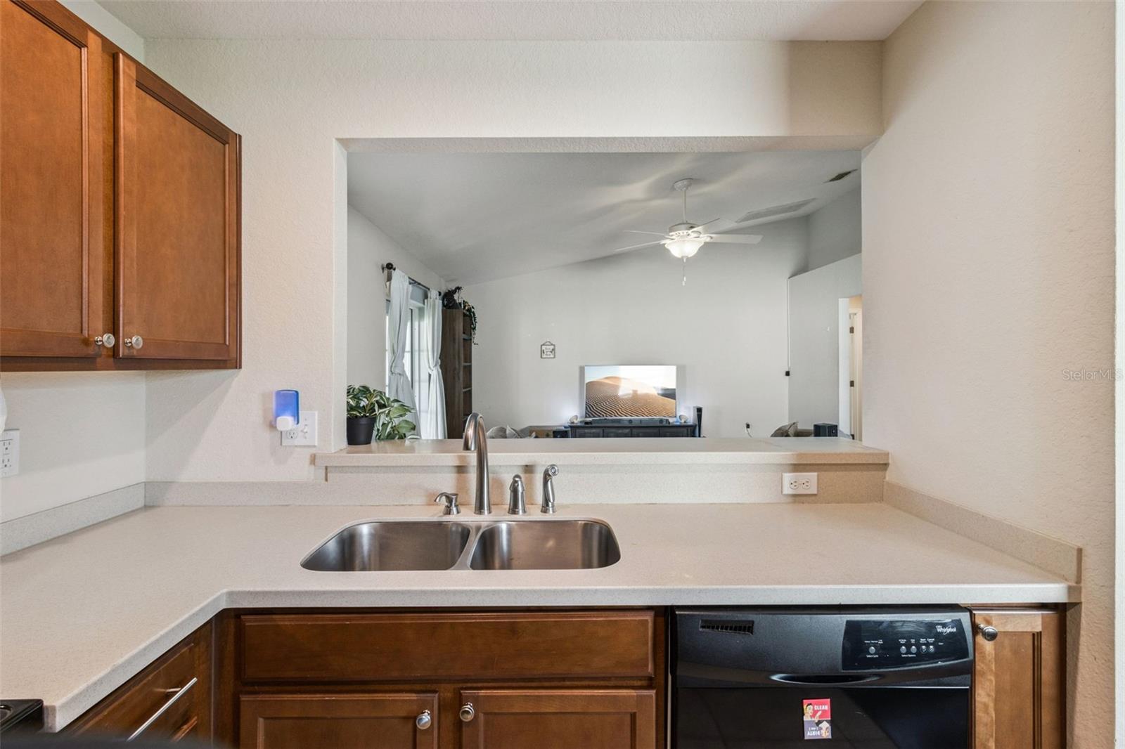 WIND MEADOWS - Residential