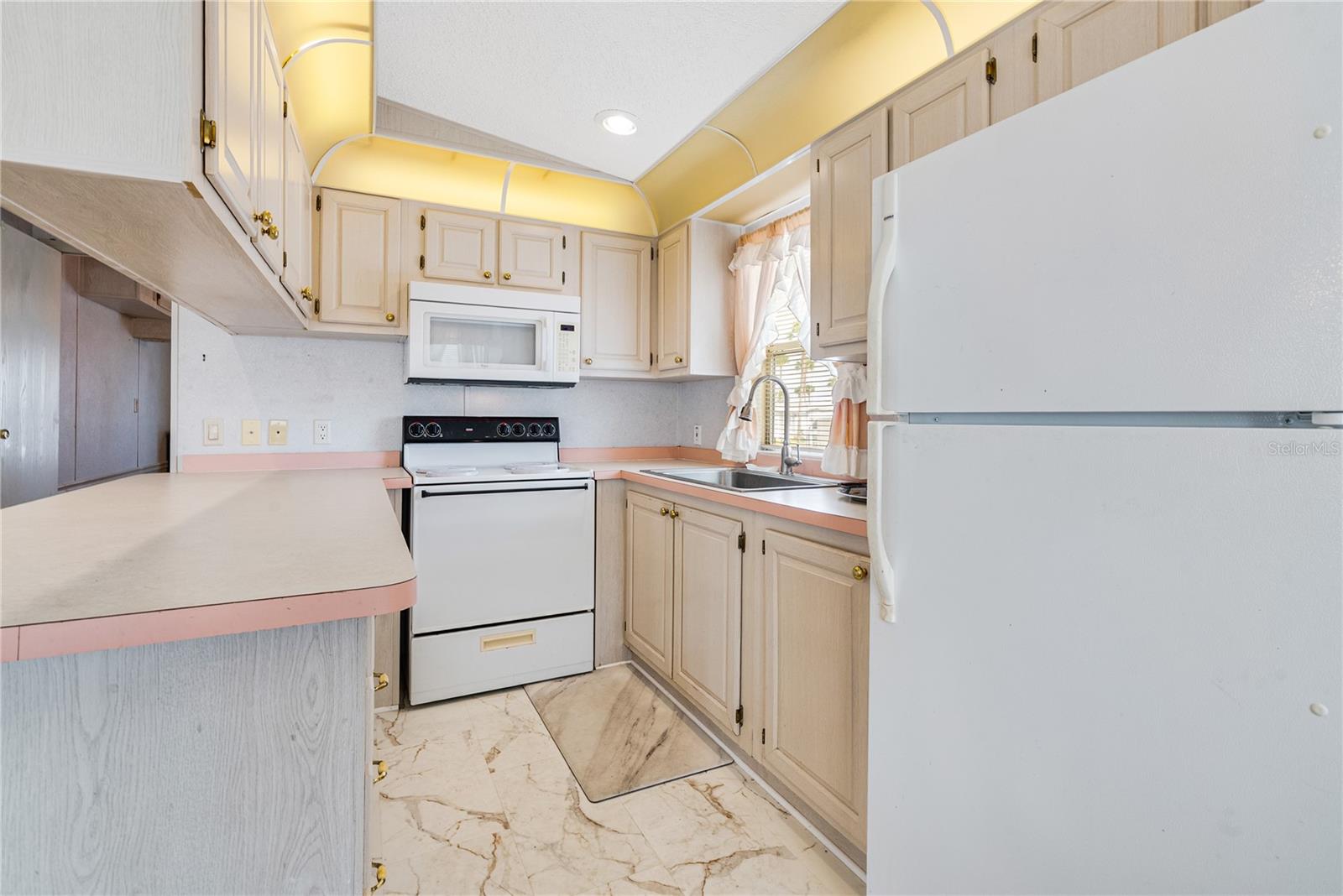 OUTDOOR RESORTS AT ORLANDO - Residential