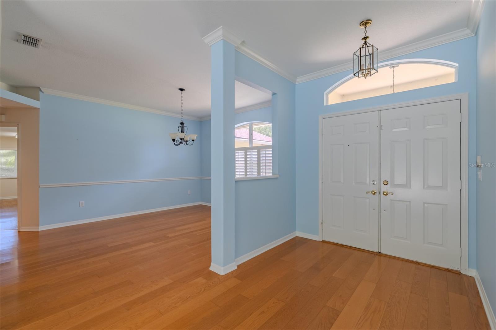 SURREY CHASE - Residential