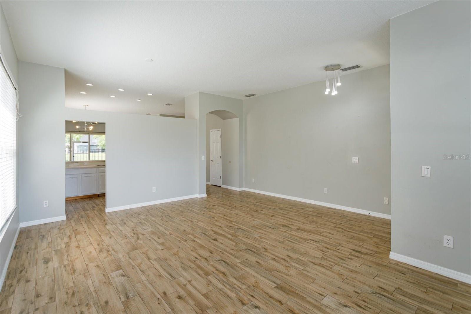 HUNTERS CREEK TR 310 - Residential