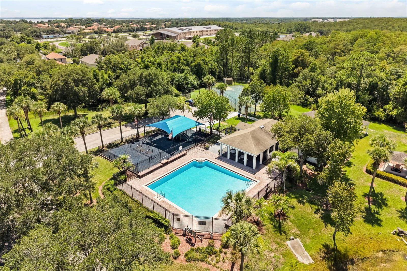 TURNBERRY RESV U2 - Residential