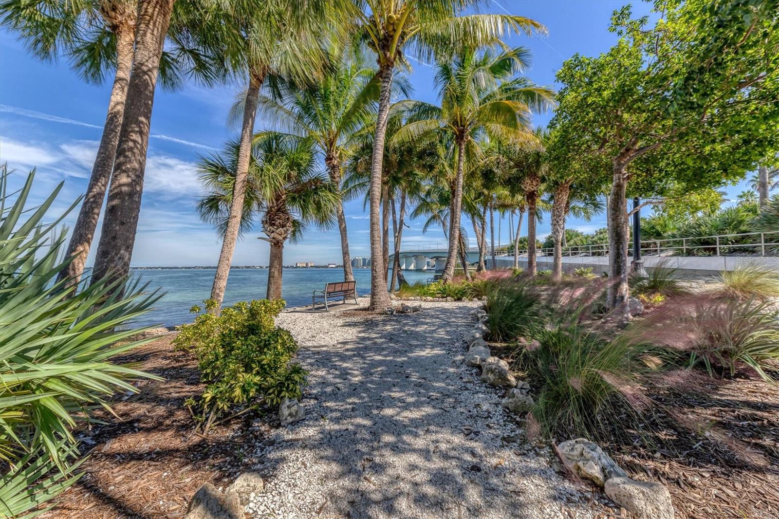BIRD KEY - Residential