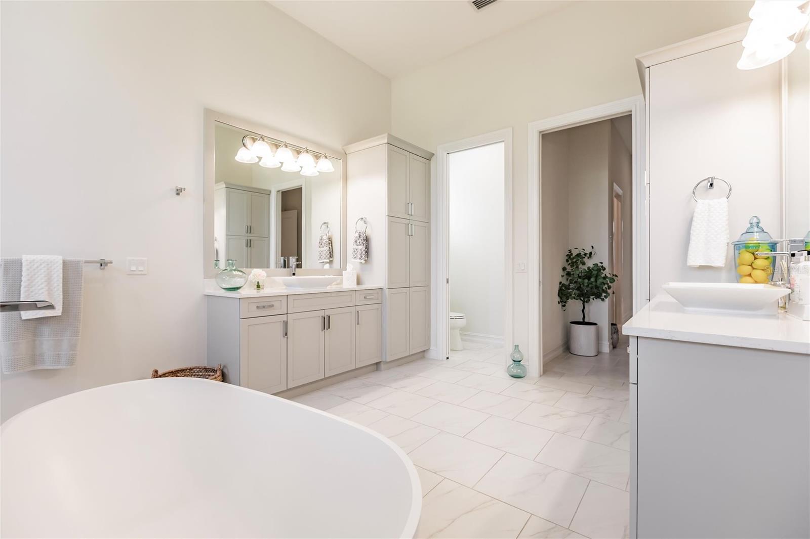 LAKE VIEW ESTATES AT THE LAKE CLUB - Residential