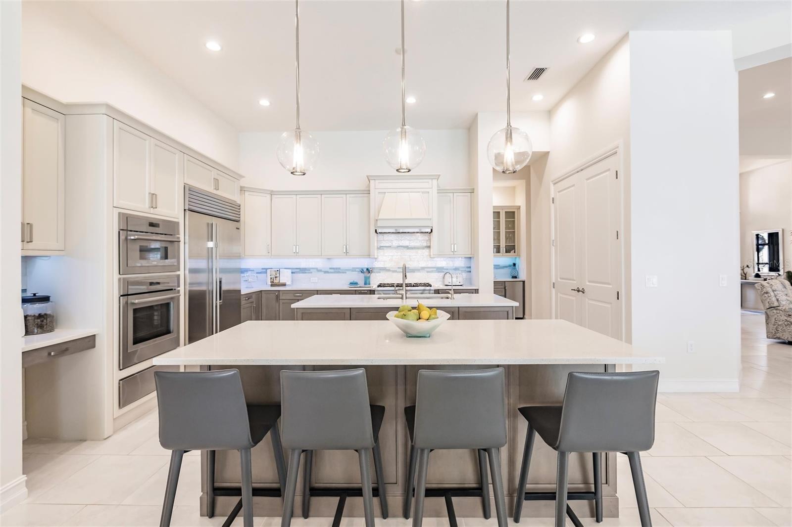 LAKE VIEW ESTATES AT THE LAKE CLUB - Residential
