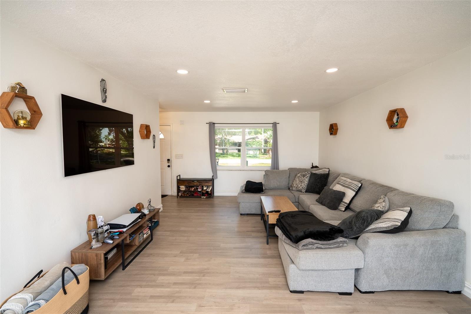 DELTONA LAKES UNIT 74 - Residential