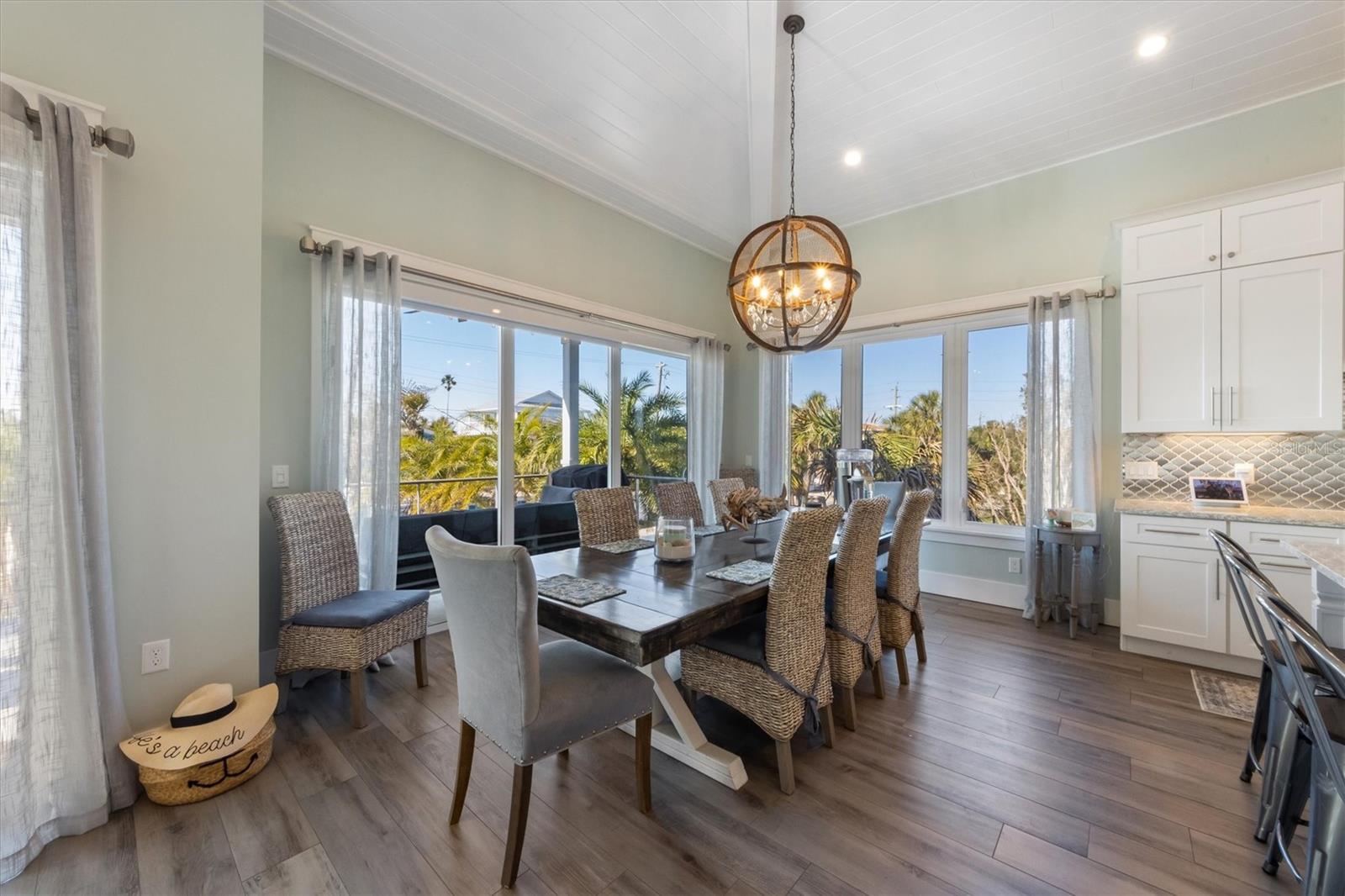 ANNA MARIA BEACH - Residential