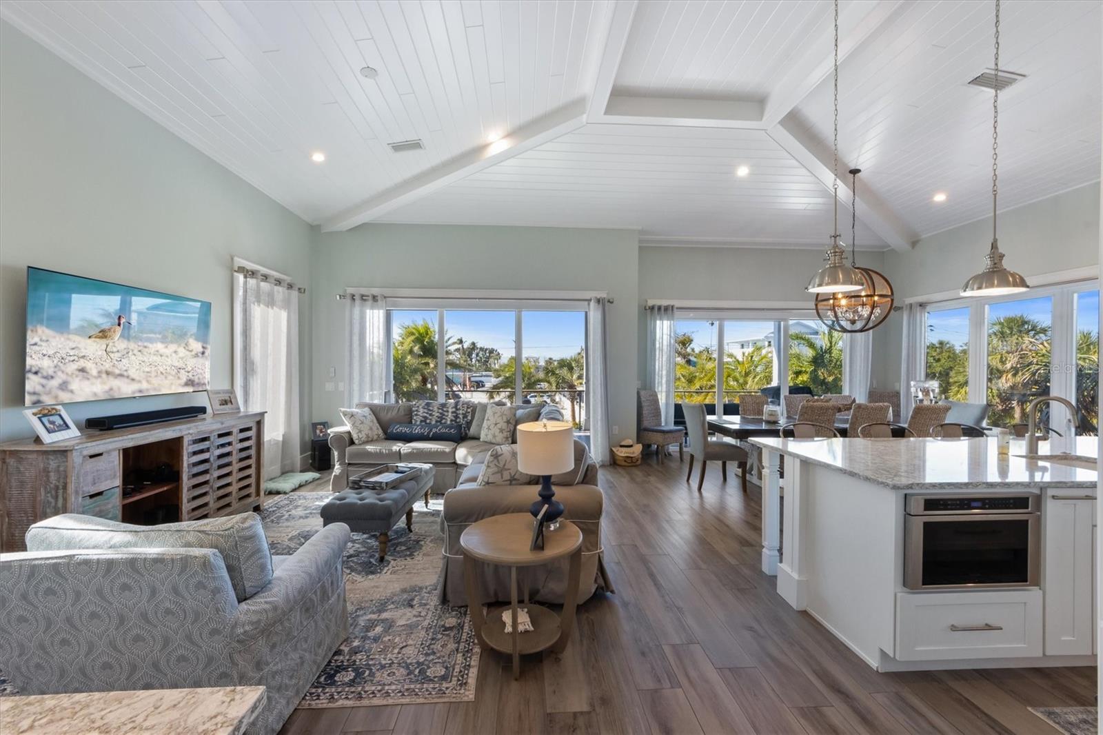 ANNA MARIA BEACH - Residential