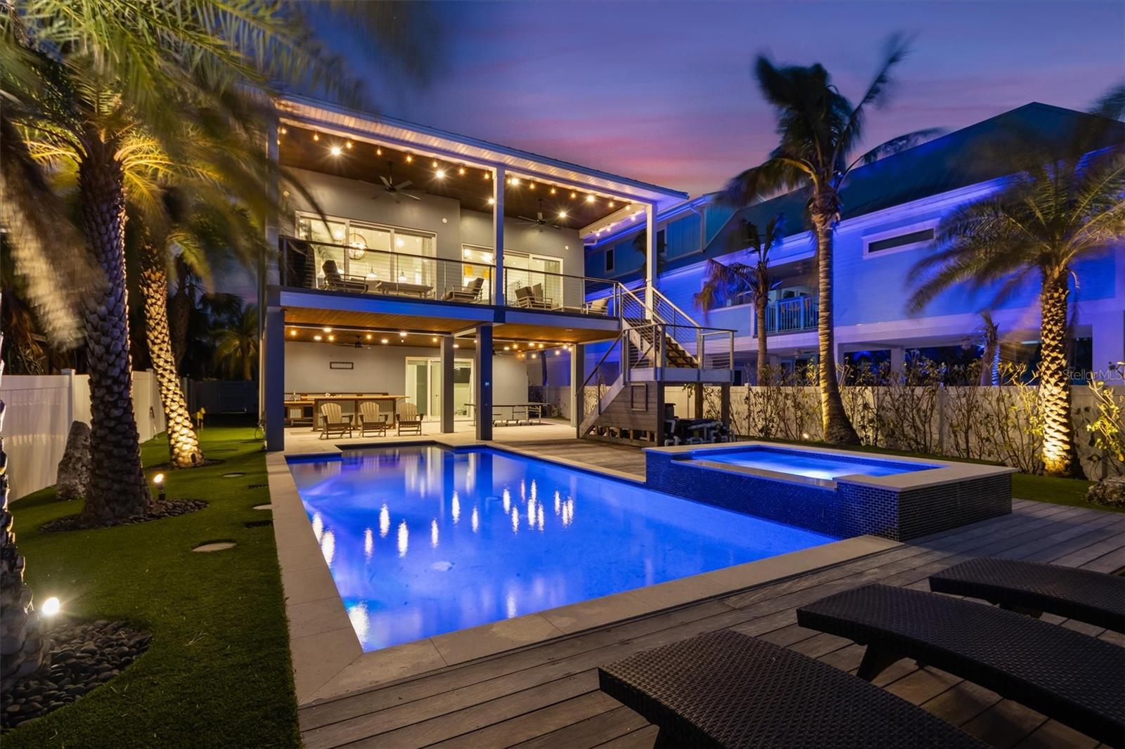 ANNA MARIA BEACH - Residential
