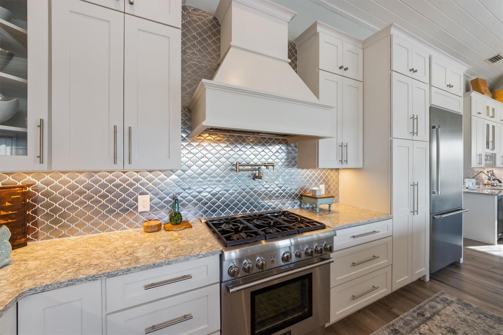 ANNA MARIA BEACH - Residential