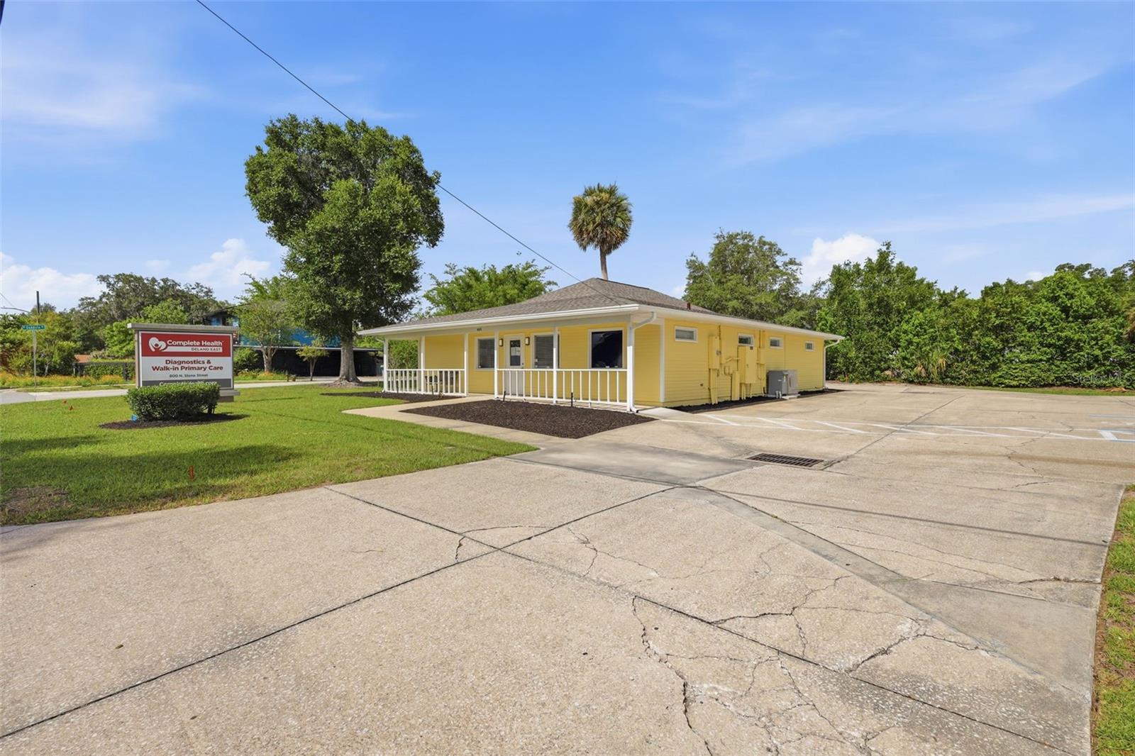 ROGERS DELAND - Commercial Sale