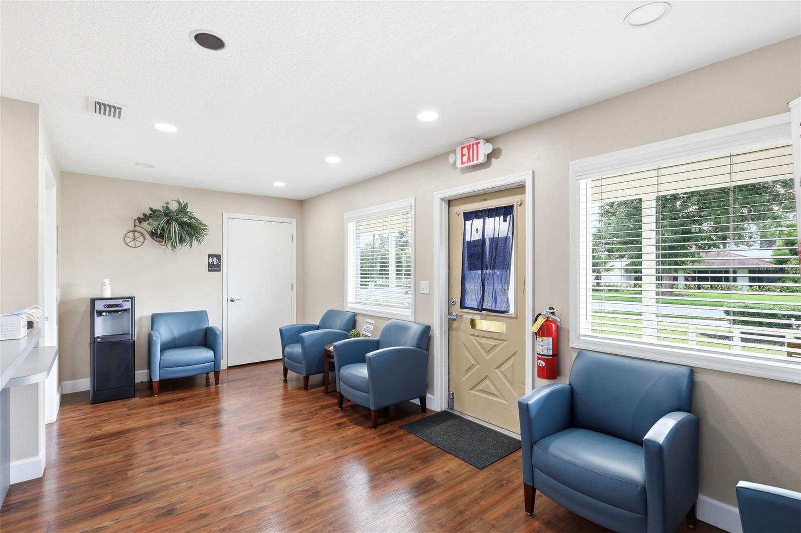ROGERS DELAND - Commercial Sale