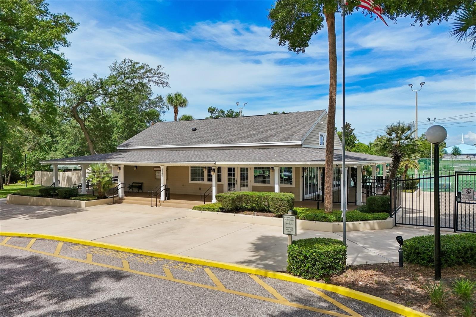 WOODLAND TERRACE AT COUNTRY CREEK - Residential