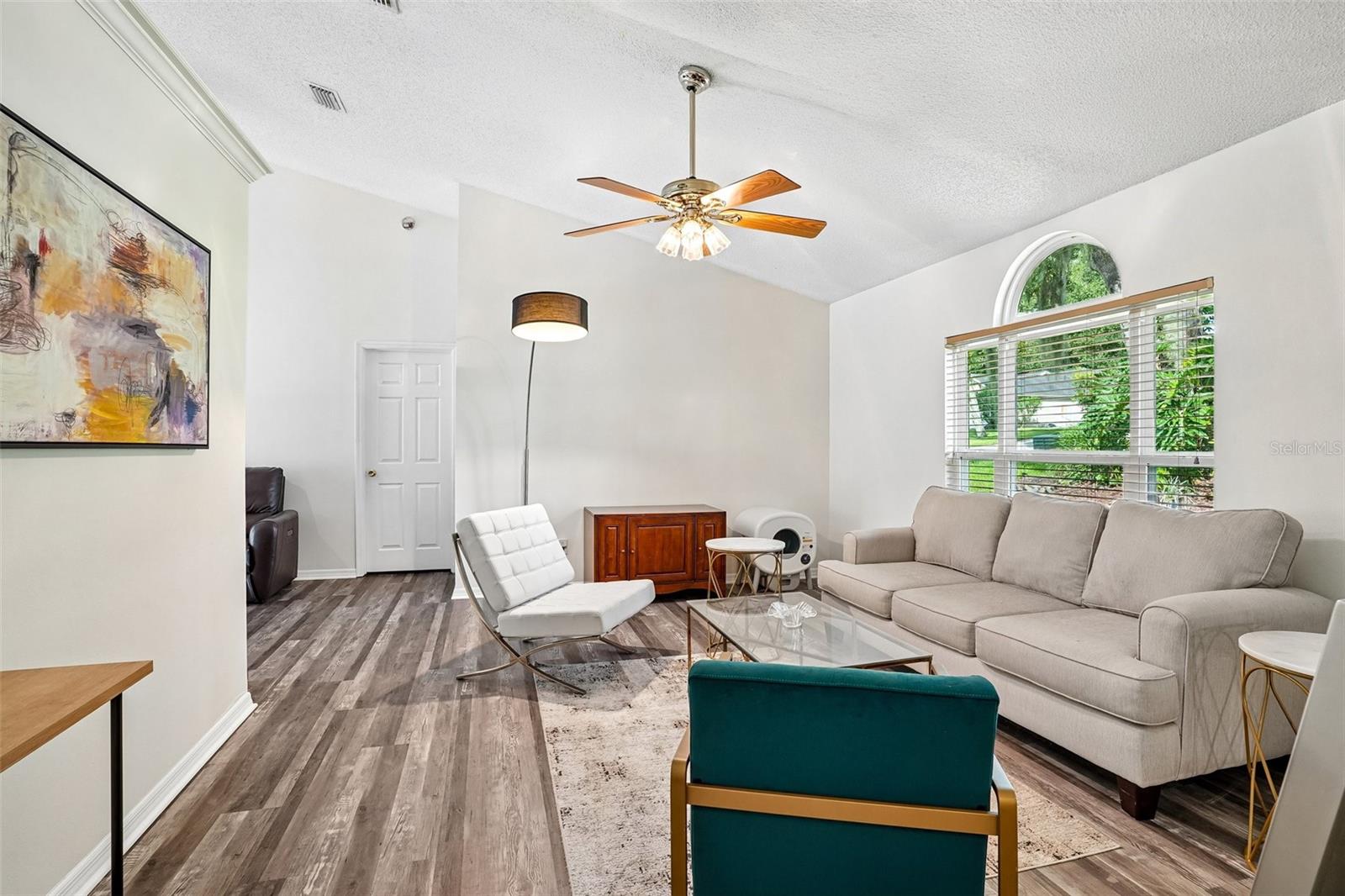 WOODLAND TERRACE AT COUNTRY CREEK - Residential