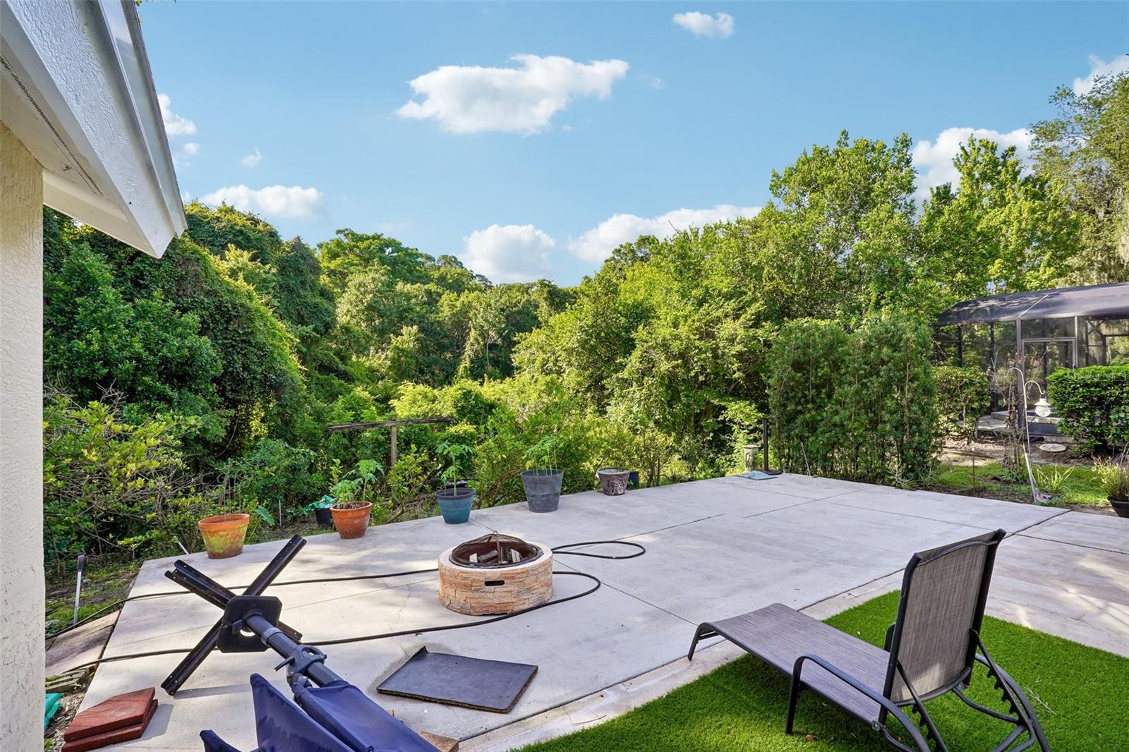 WOODLAND TERRACE AT COUNTRY CREEK - Residential