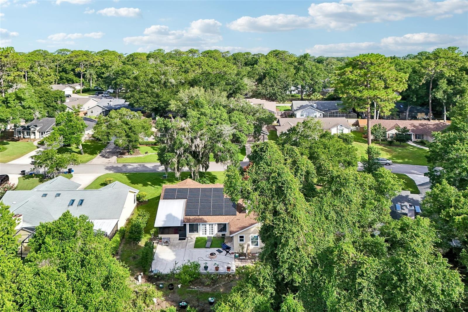 WOODLAND TERRACE AT COUNTRY CREEK - Residential